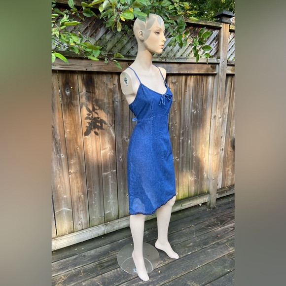 100% Cotton Blue Denim Dress - Picture 2 of 13